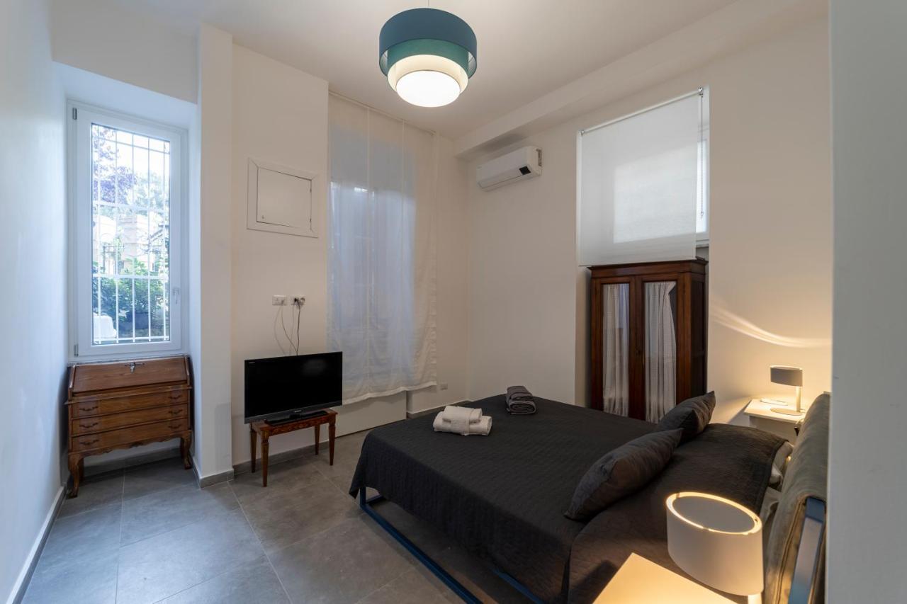Domus Aurea B&B And Suites Rome Bagian luar foto