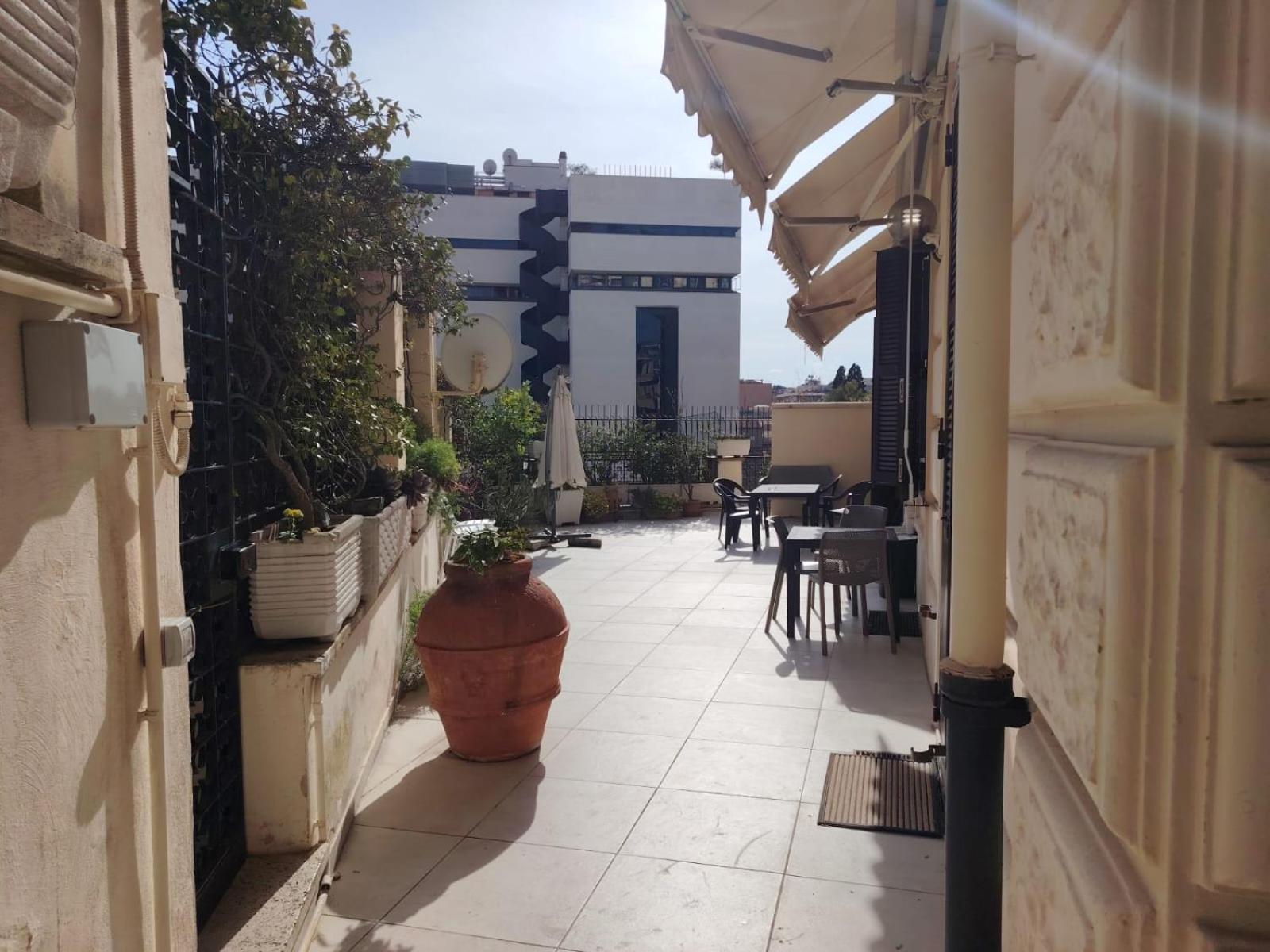 Domus Aurea B&B And Suites Rome Bagian luar foto
